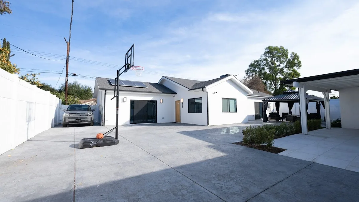 Bright Paths Recovery - Photo 2