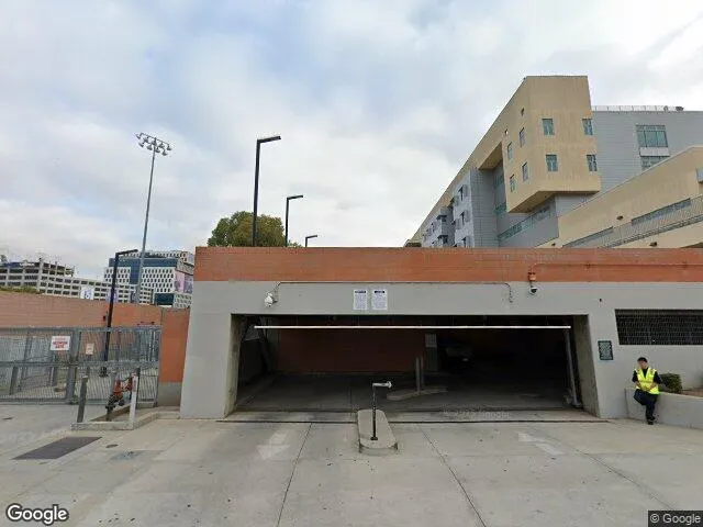 La Fuente Hollywood Treatment Center - Photo 6