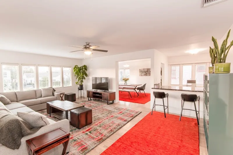 Ogden House  - Photo 4