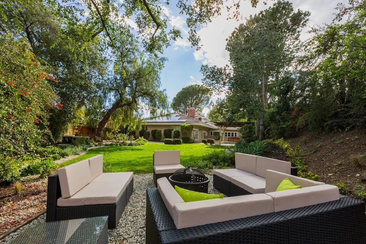 Ascend Healthcare: Residential and Outpatient Treatment for Teens in California