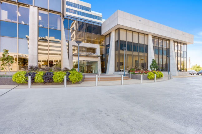 Living At Reflections - Photo 3