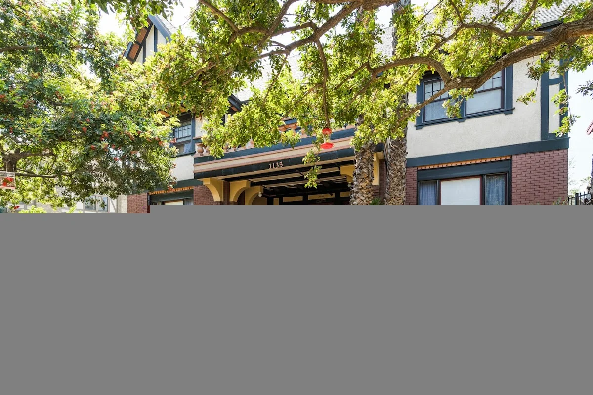 Alcoholism Center For Women - Photo 2